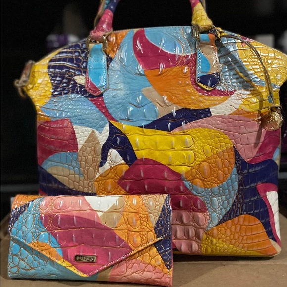 Brahmin Expression Duxbury and matching wallet